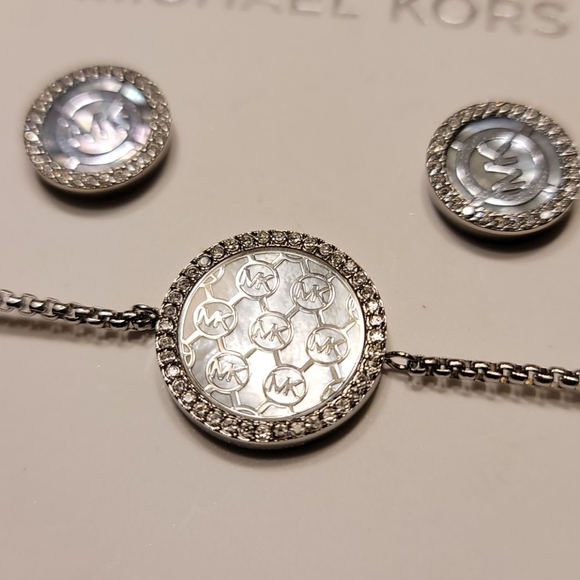 Michael Kors Bracelet - Picture 2 of 3